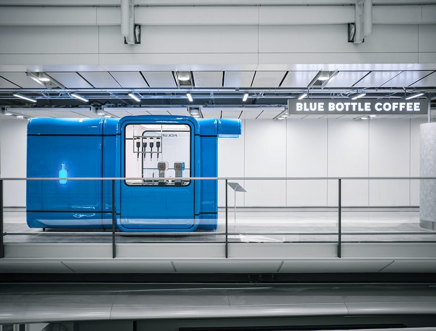 blue-bottle-coffee-hong-kong-international-airport-k67-kiosk-moma
